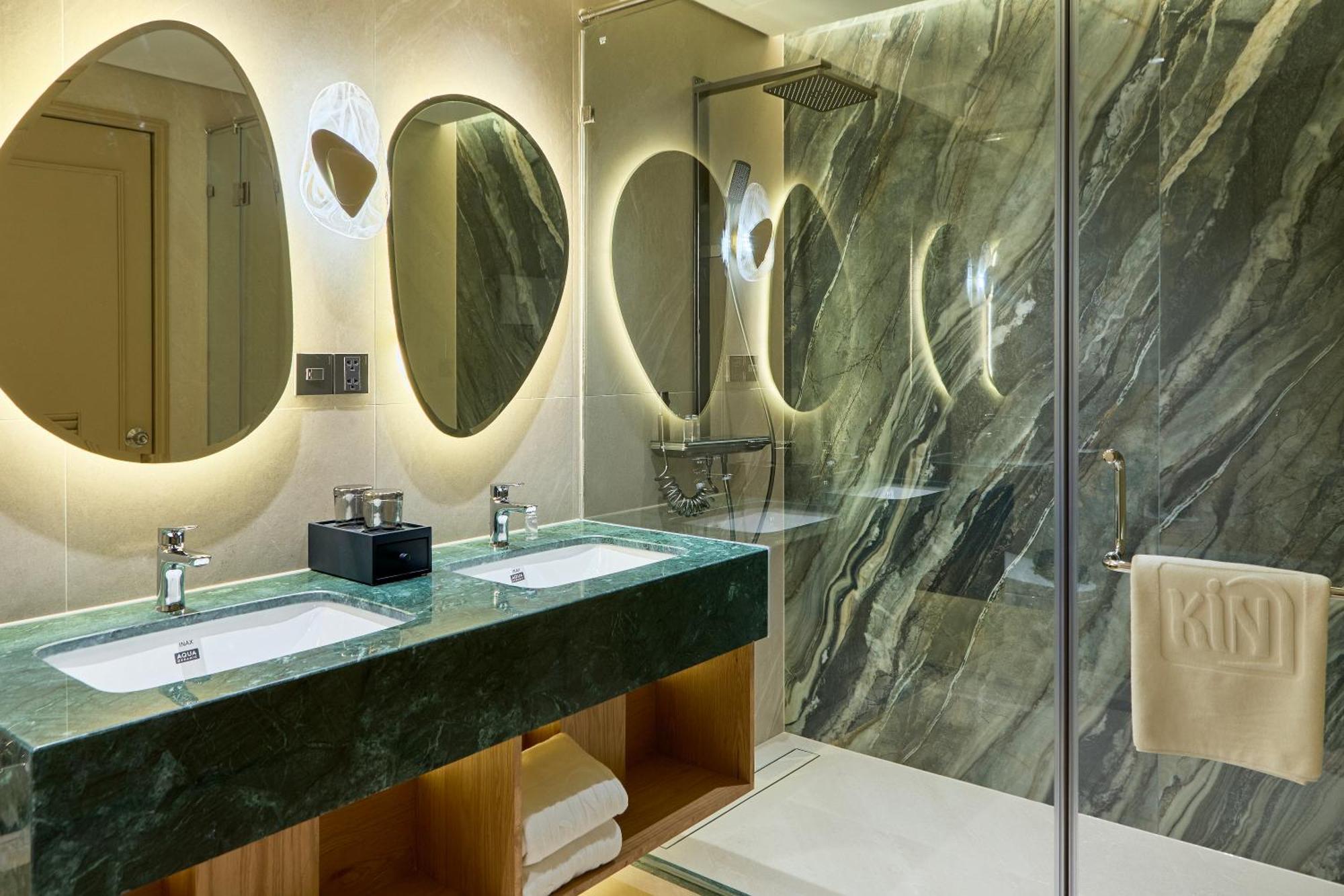 Kin Hotel Ly Tu Trong Хошимін Екстер'єр фото